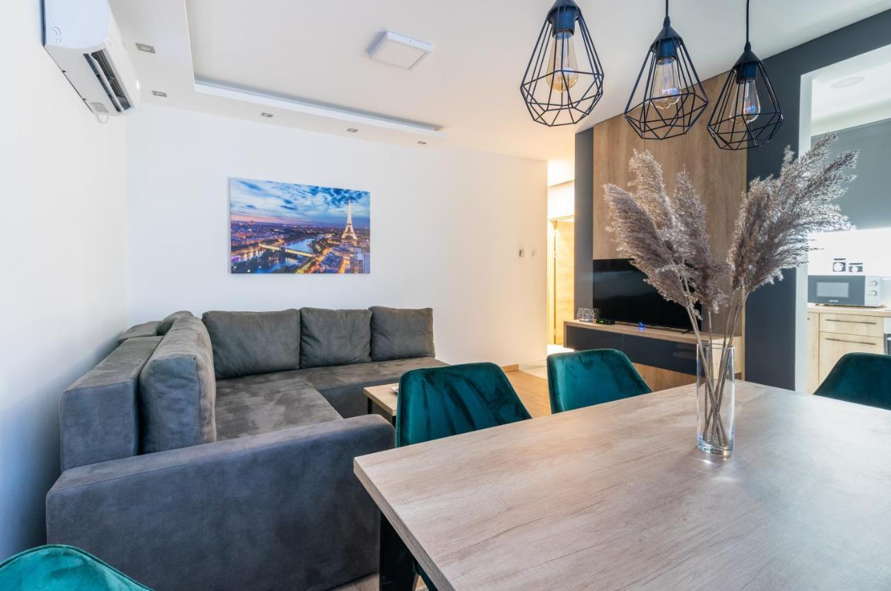Daisy Resort Novi Sad Eksteriør bilde