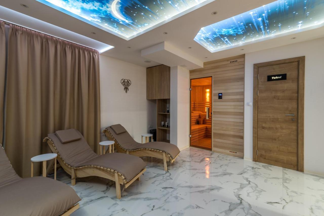 Daisy Resort Novi Sad Eksteriør bilde